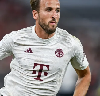 在现代足球 在现代足球